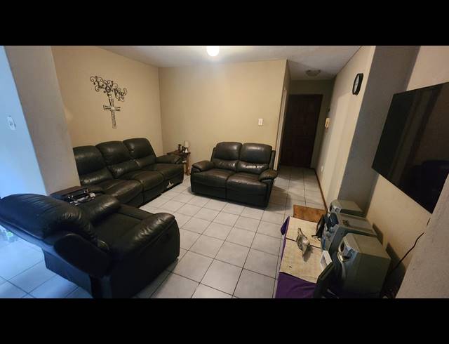 1 BEDROOM APARTMENT FOR SALE IN BLUFF